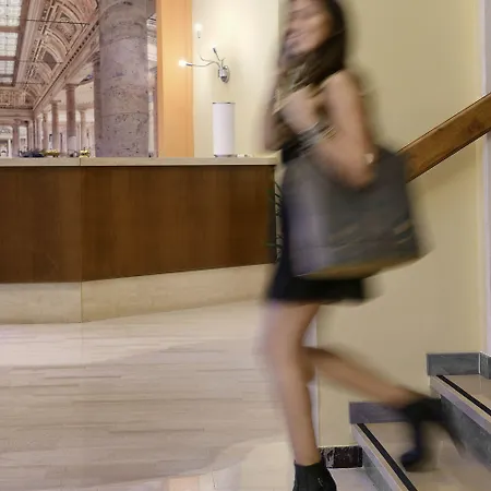 Ξενοδοχείο Smart Bartolini 3*