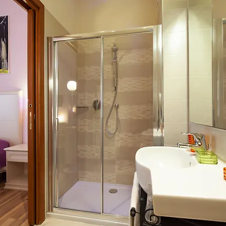 Smart Bartolini Hotel 3*
